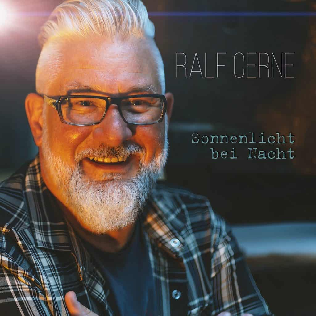 Ralf Cerne - Sonnenlicht bei Nacht